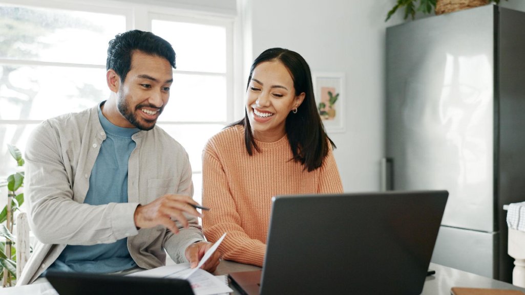 Michigan family exploring financial goals with People Driven Credit Union.